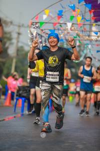 BIB: 40825
                            <button type="button" onclick="openModal(10320424)" class="btn btn-primary btn-sm float-right btn-popup" data-toggle="modal" data-target=".modal-high-quality">
                        <i class="fas fa-shopping-cart"></i> Add to Cart
                    </button>
                                            <button type="button" onclick="isThisMe(10320424, true)" class="btn btn-success btn-sm float-right btn-popup btn-isme hidden" data-toggle="tooltip" data-placement="bottom" title="นี่คือรูปของคุณใช่ไหม คลิกที่นี่เพื่อเอาเข้าอัลบั้ม">
                        <i class="fas fa-plus"></i> Add to album
                    </button>
                    <button type="button" onclick="isThisMe(10320424, false)" class="btn btn-warning btn-sm float-right btn-popup btn-isnotme hidden">
                        <i class="fas fa-ban"></i> Remove from album
                    </button>